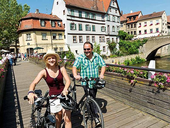 Radfahrer am Geyerswörthsteg in Bamberg am Main