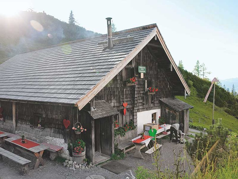 Hütte Loseggalm bei Annaberg