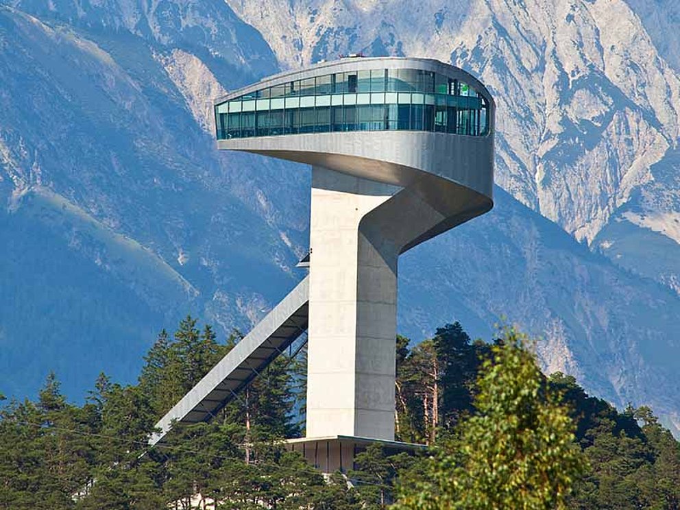 Blick auf Bergisel Sprungschanze in Innsbruck