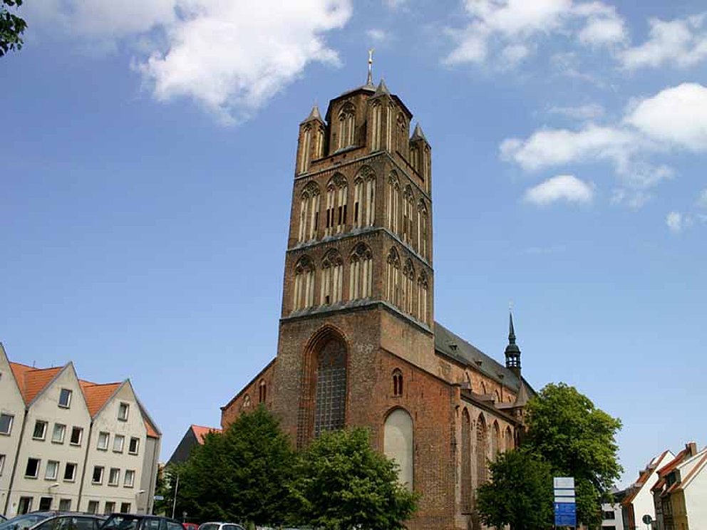 Jakobikirche in Stralsund am Ostseeradweg