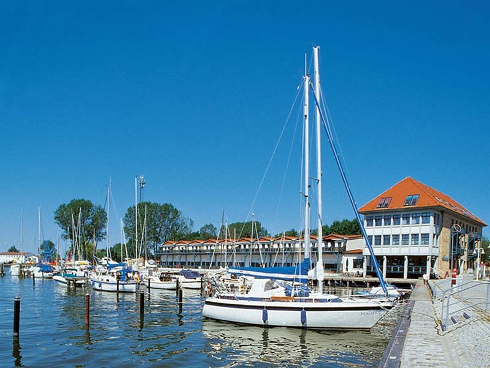 Der romantische Hafen Karlshagen auf der Insel Usedom.