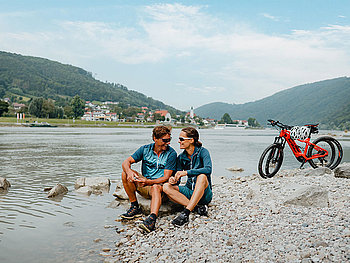 Radfahren an der Donau in Kramesau